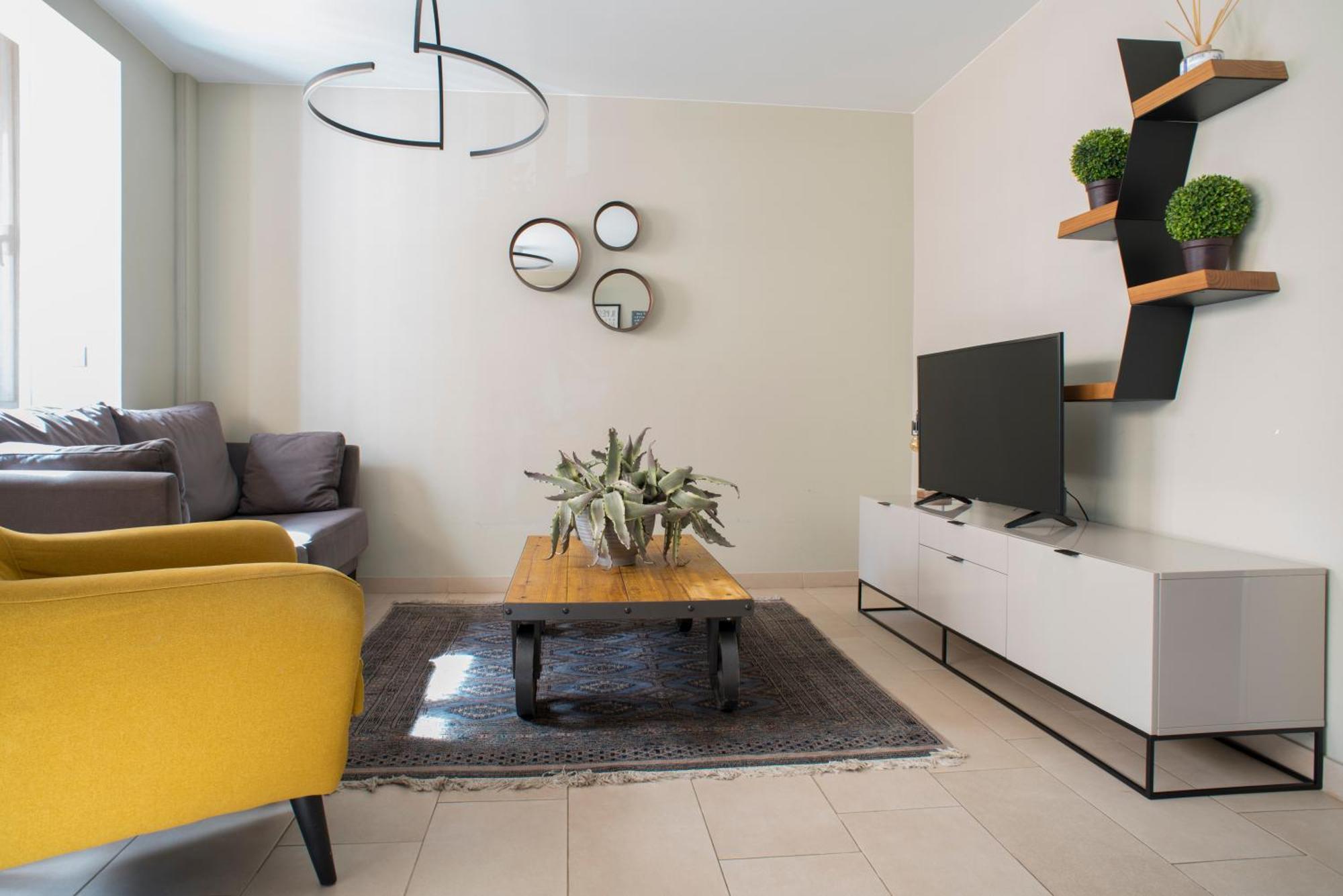 Apartaments Turistics Cardona II Eksteriør billede
